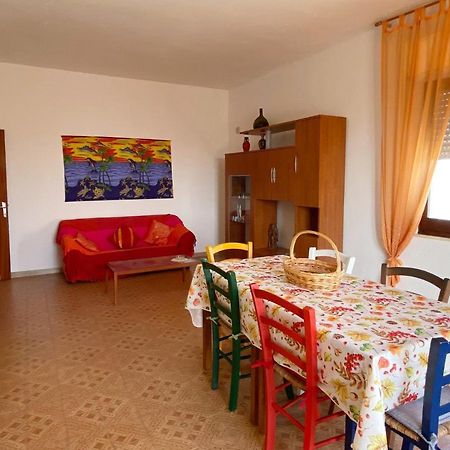 I Fenicotteri - Appartamenti Sul Mare Calasetta Kültér fotó