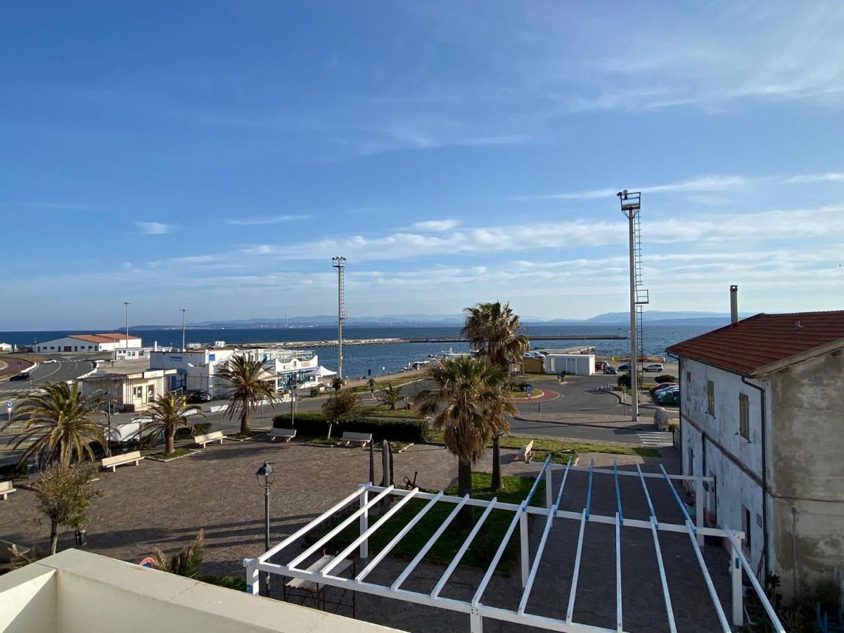 I Fenicotteri - Appartamenti Sul Mare Calasetta Kültér fotó