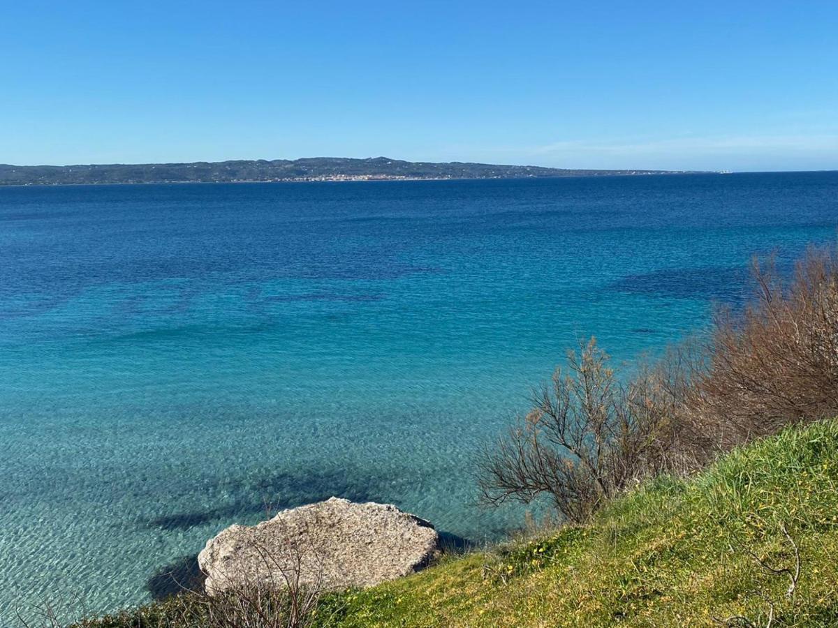I Fenicotteri - Appartamenti Sul Mare Calasetta Kültér fotó