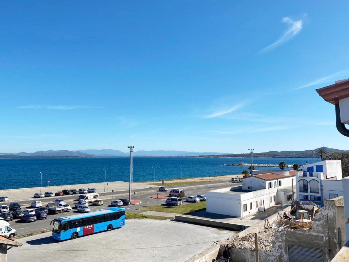 I Fenicotteri - Appartamenti Sul Mare Calasetta Kültér fotó